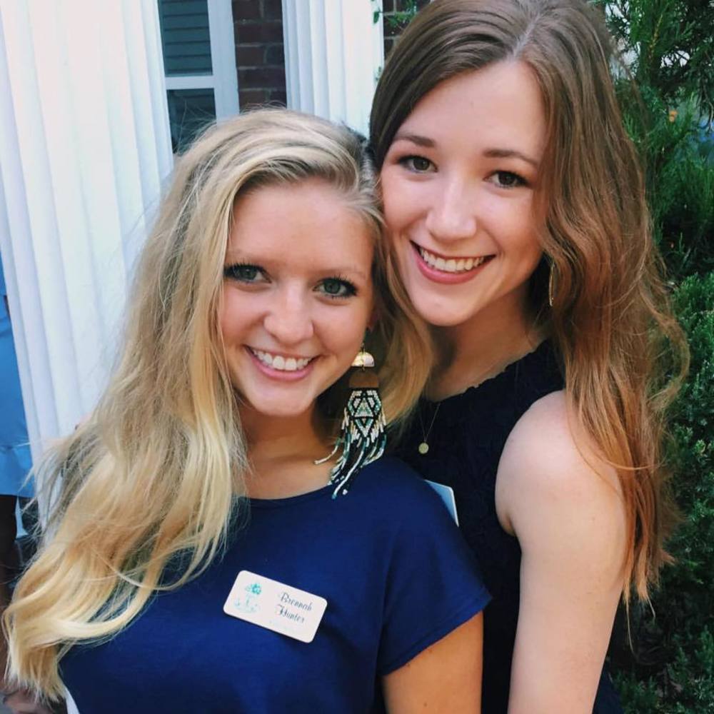 Meet your Posher, Brennah